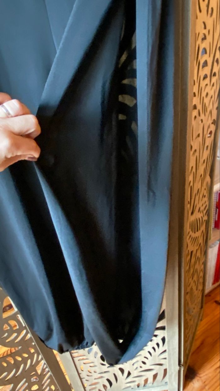 Pantalon noir fluide avec ouverture sur les côtés – Taille XXL - photo numéro 3