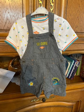 Ensemble salopette tee shirt 24 mois