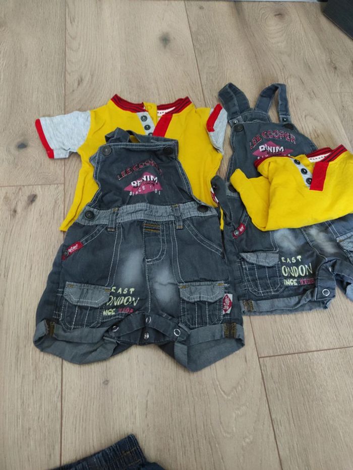 Salopette short et t-shirt jumeaux 3 mois - photo numéro 2