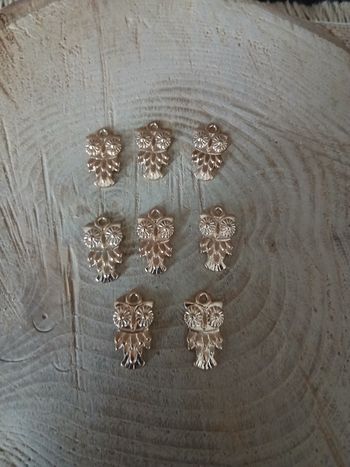 Lot de 8 breloques pendentifs double chouette doré 