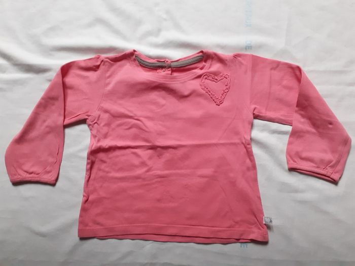 Sweet rose motif cœur en relief