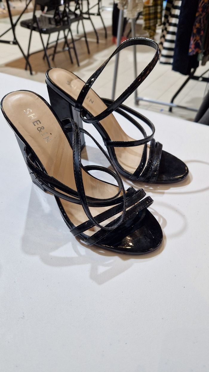 Chaussure d'été à talon
