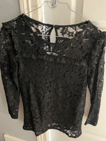 Blouse dentelle noire
