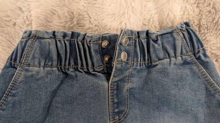 Jupe Gémo taille 24 mois - photo numéro 4