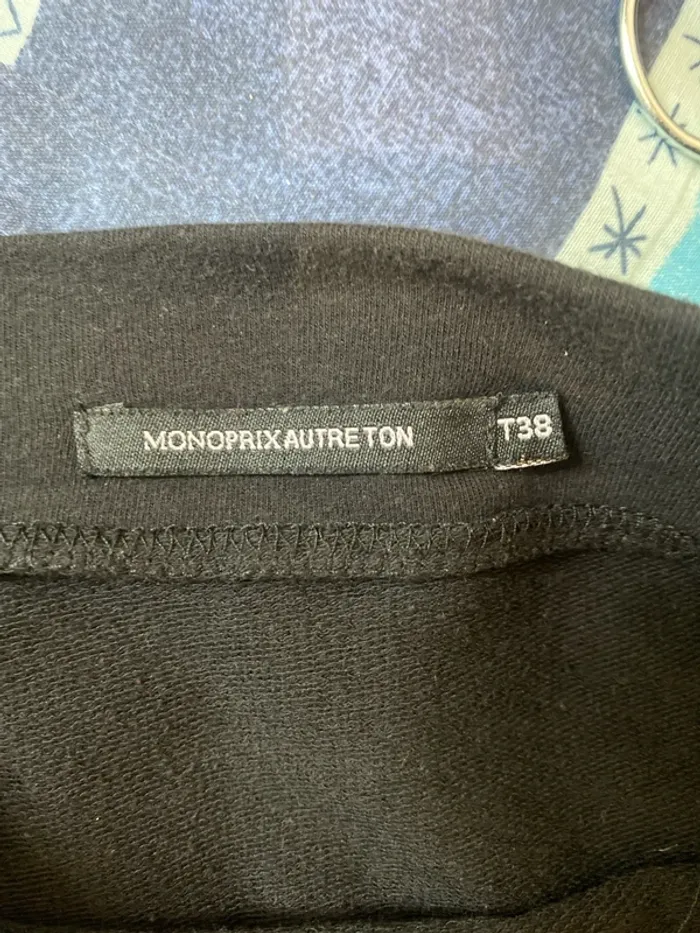 Jupe courte noir - photo numéro 3