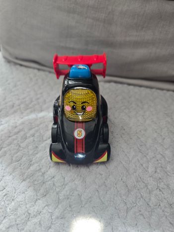 Tutut bolide formule 1