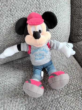 Peluche Mickey collège