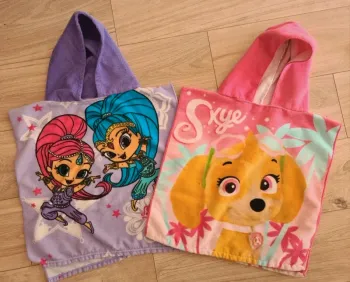 Lot capes de bain neuves