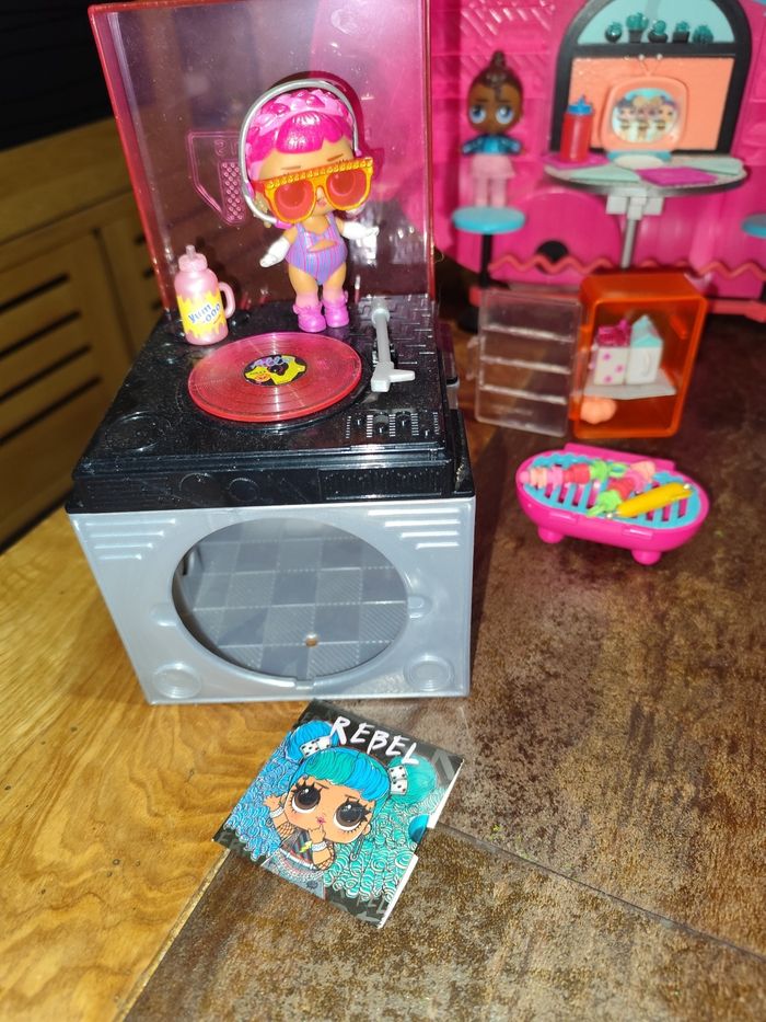 Camping car poupée lol - photo numéro 9