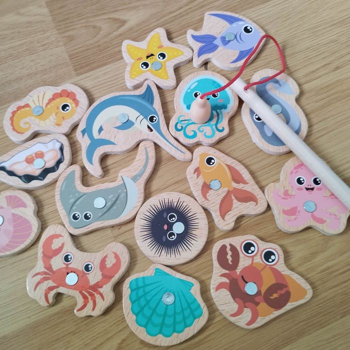 Jeux jouets enfants motricité fine pêche poisson aimant bois