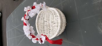 Panier blanc avec anse