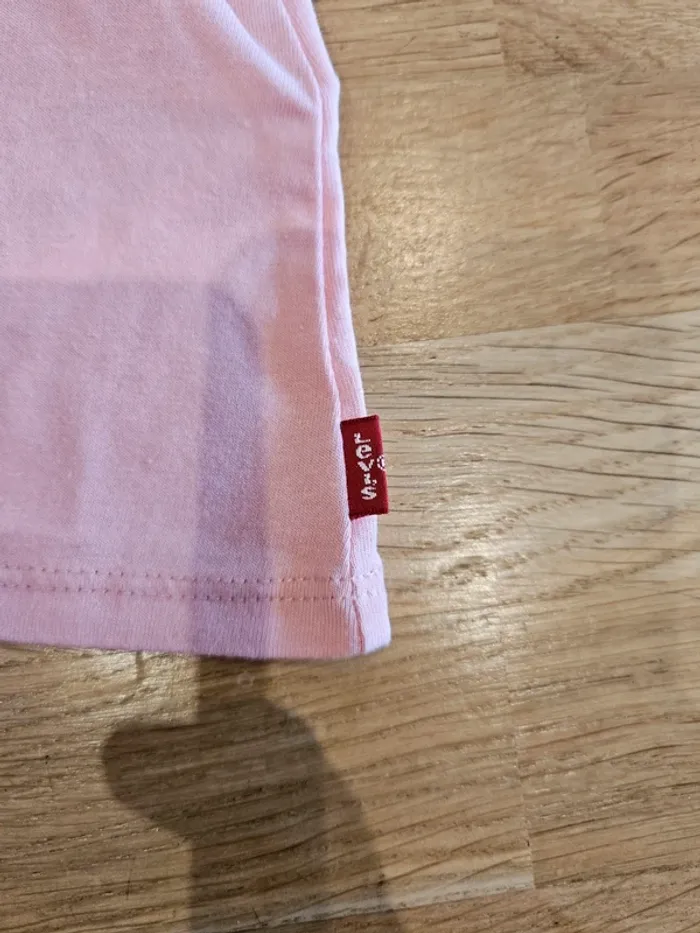 T-shirt levis 3 mois - photo numéro 4