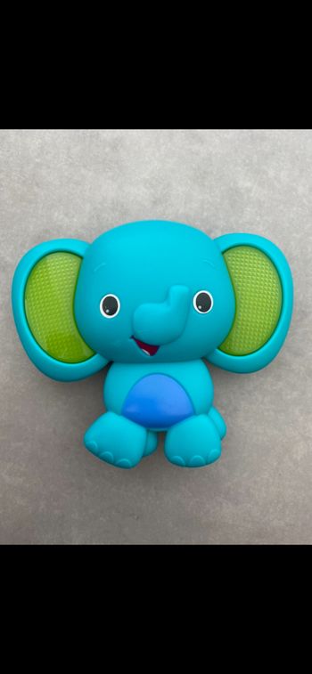 Jouet veilleuse lumineuse et sonore  Éléphant 🐘