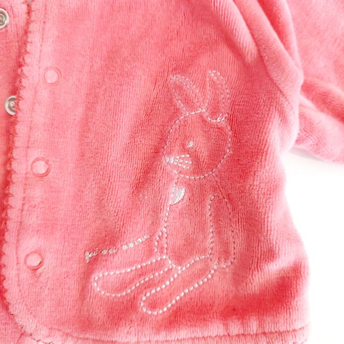 Gilet rose 1 mois - photo numéro 2