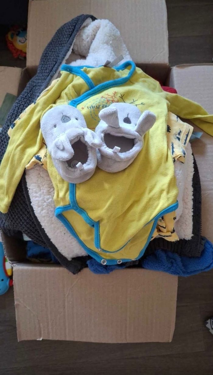Lot de vêtements garçon