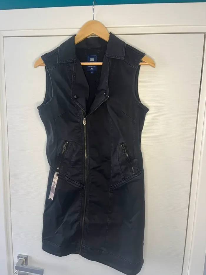 🔹 Robe En Jeans Noire Sans Manches – G-Star 🔹