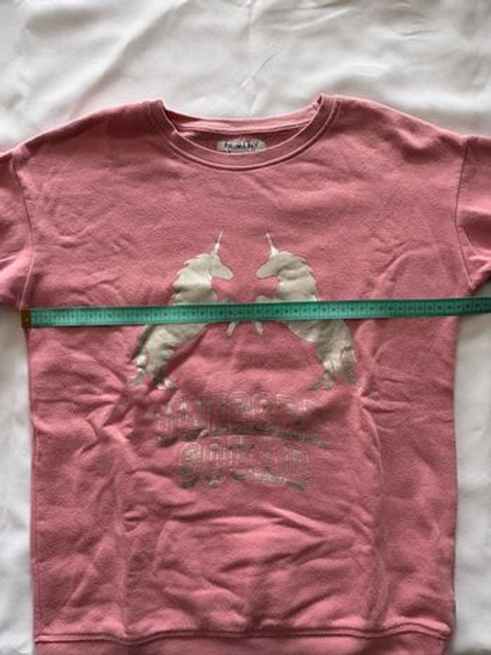 Pull rose à motif licorne argenté - Primark - 13/14 ans - photo numéro 8
