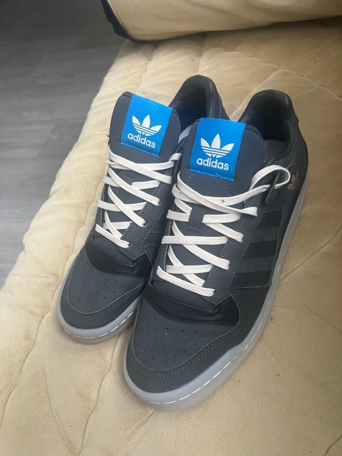 Basket Adidas - photo numéro 3