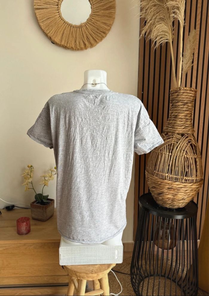 T-shirt gris imprimé - photo numéro 4