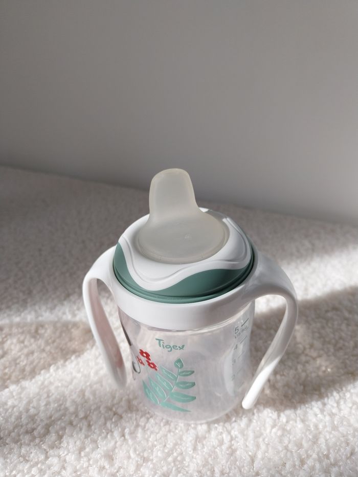 Lot biberon et taille d'apprentissage - photo numéro 4