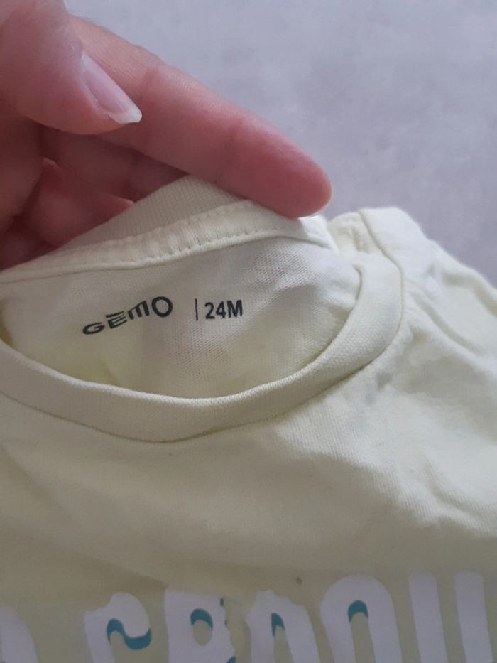 Short de bain et tee-shirt jaune 24m/t.86cm - photo numéro 2