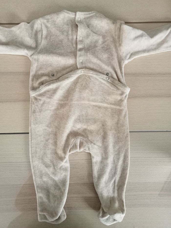 Pyjamas 6M - photo numéro 4