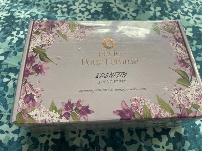 Coffret trois pièces perles pour femme Identity