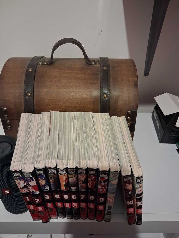 Manga Dead Tube DeadTube tome 1 à 10 + tome 14 et 16 et tome 8 et 10 collector jaquette réversible - photo numéro 3