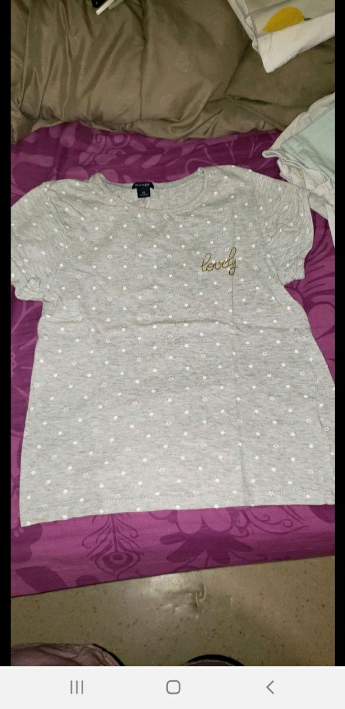 Lot 5 t-shirt 6 ans - photo numéro 3