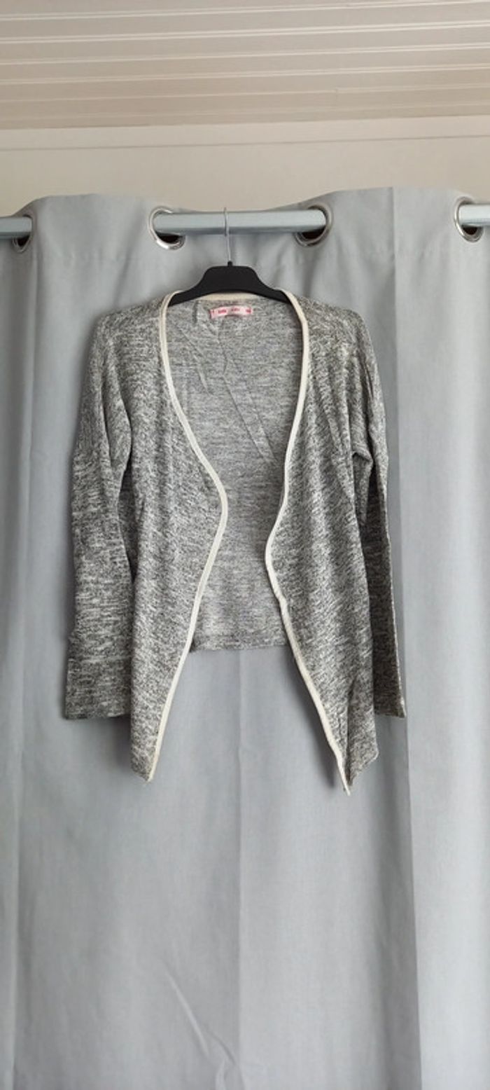 Gilet gris et blanc 8 ans Gemo