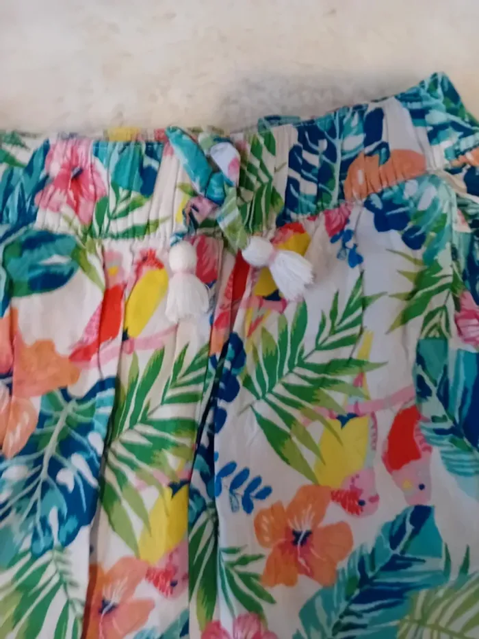 Pantalon fleuris - photo numéro 2