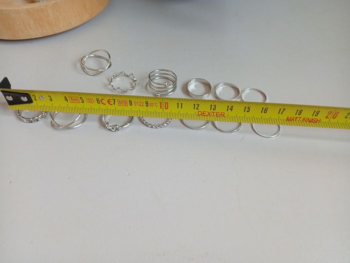 Lot 13 bagues en métal argenté - photo numéro 7