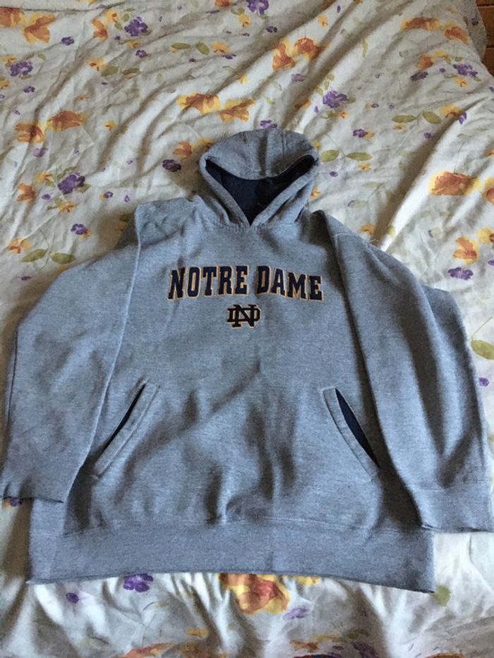 Sweat à capuche