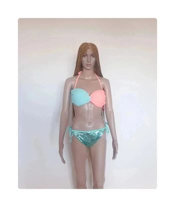 Magnifique maillot de bain avec sequins