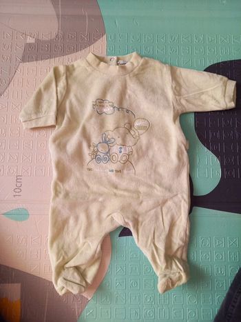 Pyjama carrefour 1 mois 54cm