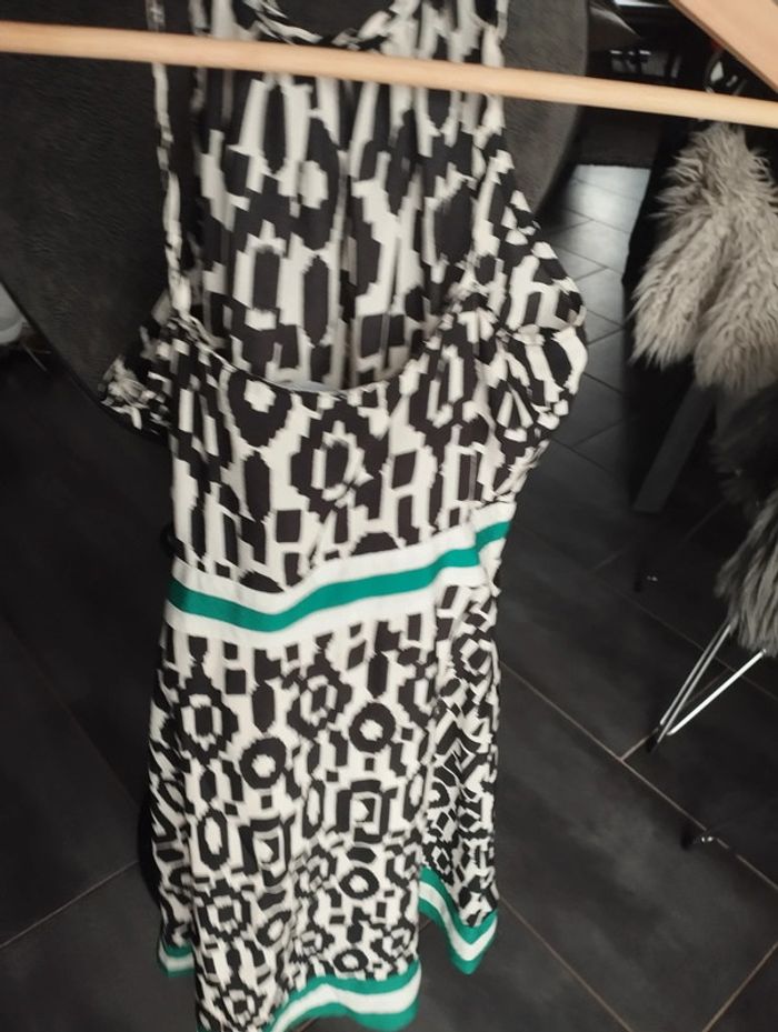 Robe chic Promod t. 36 - photo numéro 3