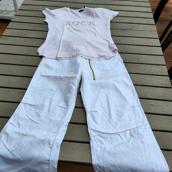 Ensemble IKKS fille 12 ans pantacourt et t-shirt