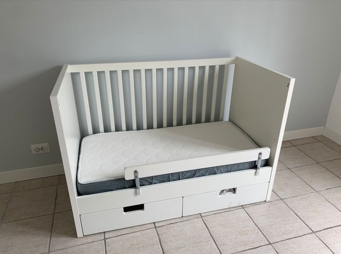 Lit à barreaux Ikea, evolutif - photo numéro 2