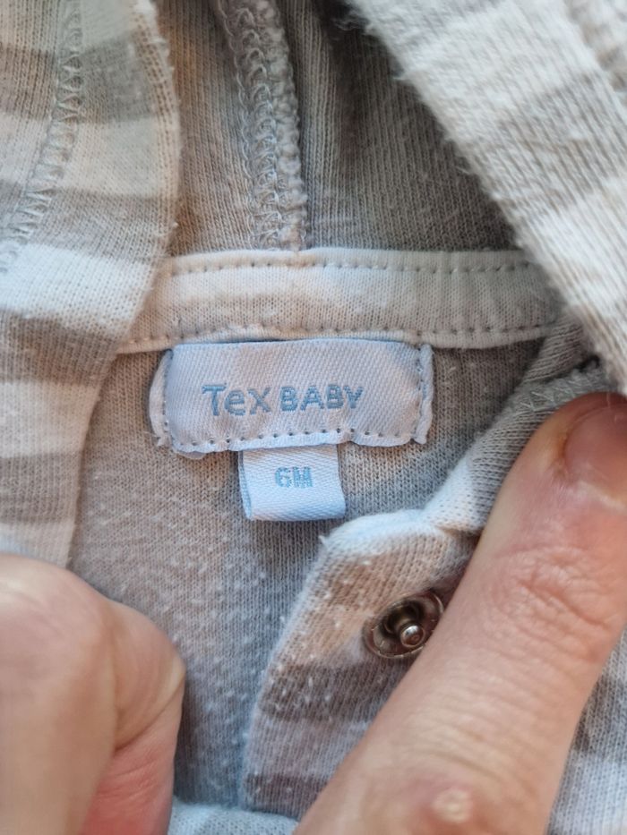 Gilet tex baby 6mois - photo numéro 2