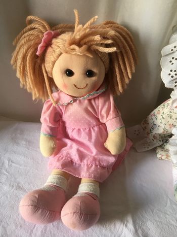 Poupée chiffon tissu pour petite fille
