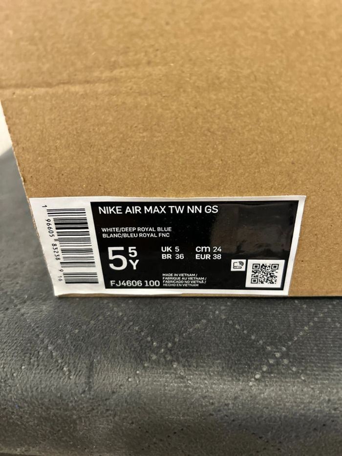 Baskets Nike Air Max TW NN GS 38 - photo numéro 7