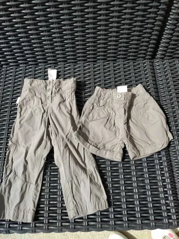 Pantalon et short en toile 18 mois