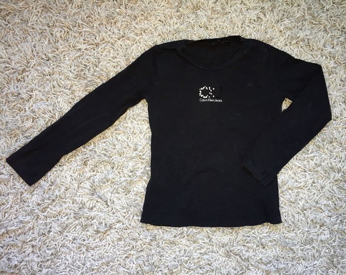 Haut Calvin Klein 6 ans