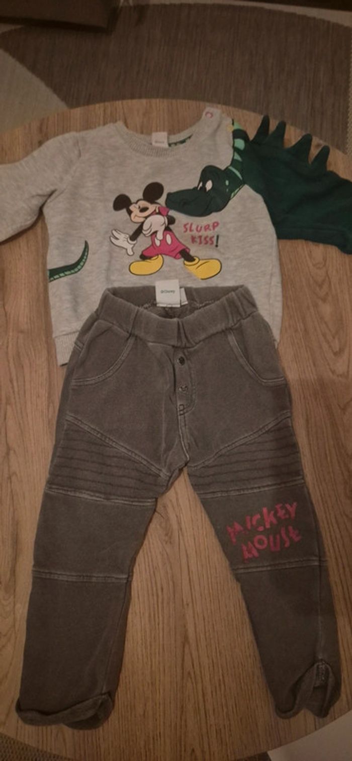 Ensemble pull et pantalon