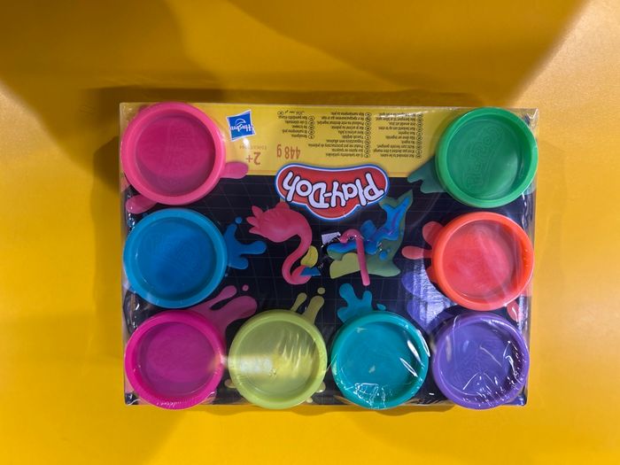 Pâte à modeler neuve