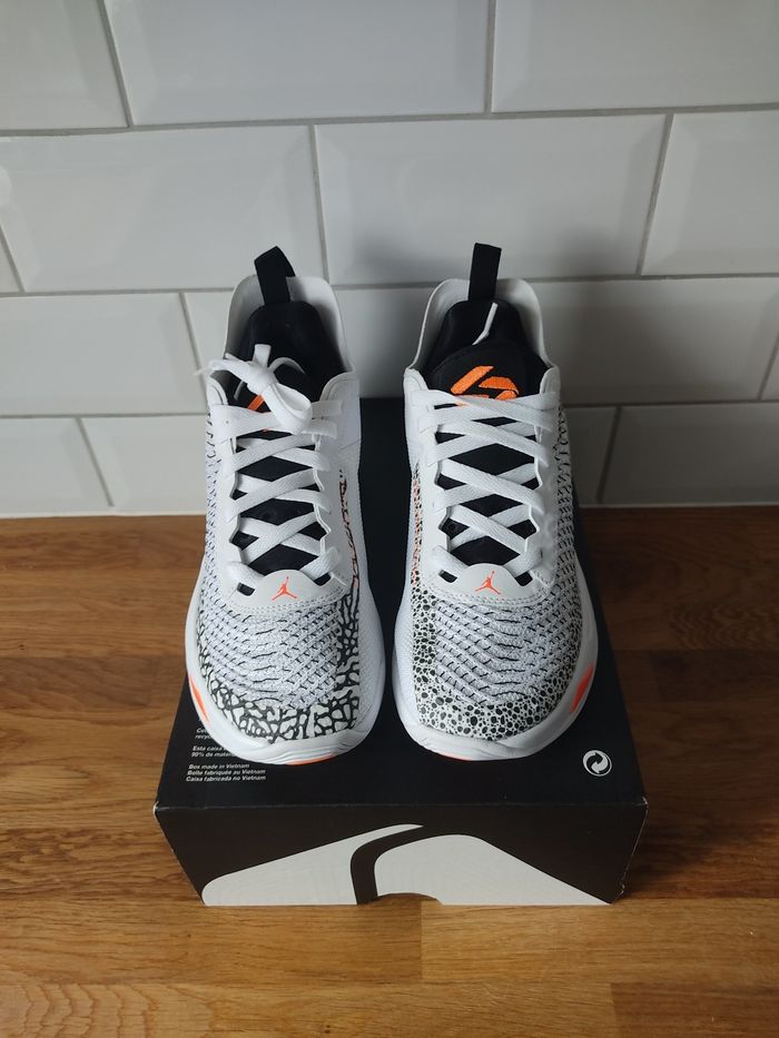 Baskets Jordan Luka 1 T 38.5 - photo numéro 3