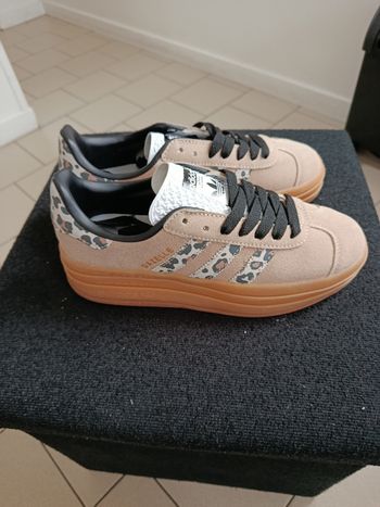Adidas gazelle