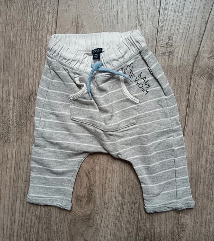 Pantalon jogging 6 mois Kiabi