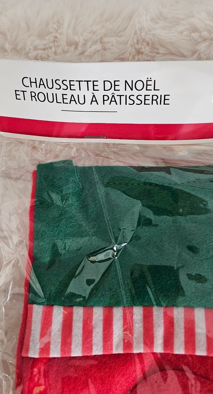 Ensemble chaussette et rouleau à pâtisserie Noël 🎅 - photo numéro 5