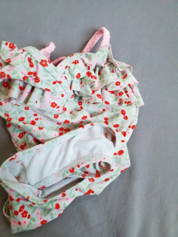 Lot maillots bains vertbaudet 2 ans - photo numéro 4